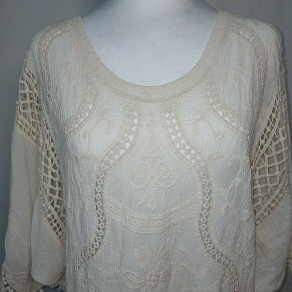 APRICOT BLOUSE, BOHO, OVERSIZED, CROCHET EMBROIDERD TOP, SIZE SMALL - Picture 2 of 7